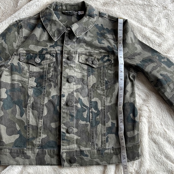 NOISY MAY Camo Denim Jacket Size Small - Picture 13 of 16